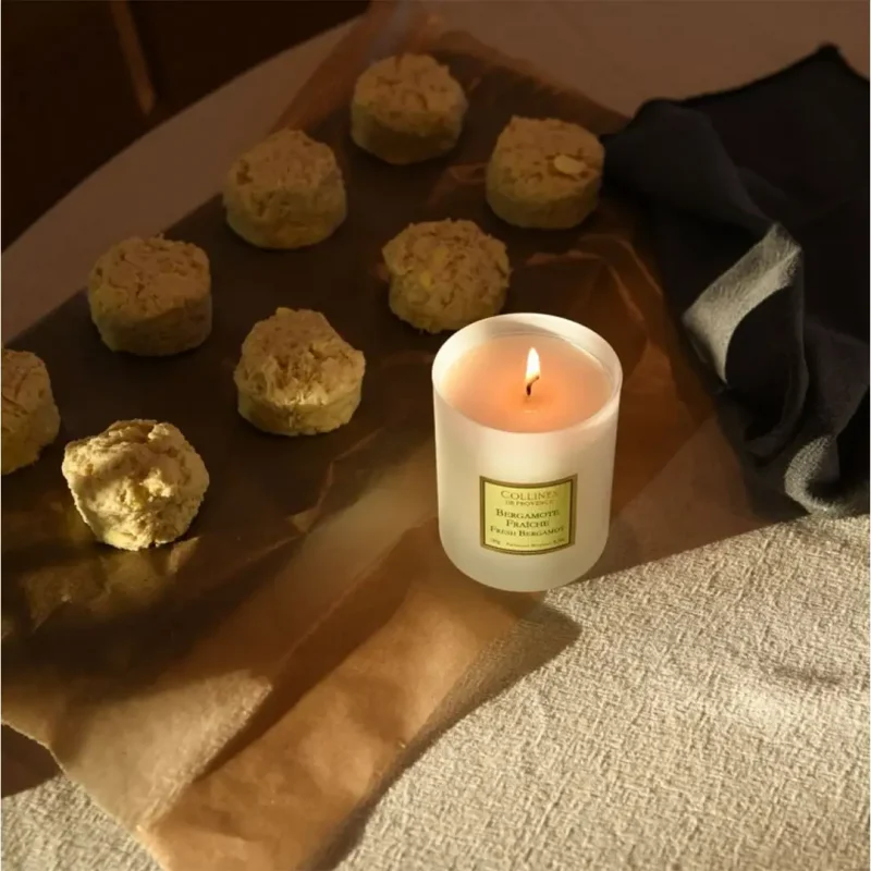 Scented candles from "Collines de Provence"bergamote