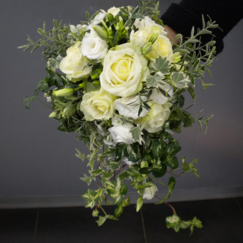 Bouquet-de-mariée-arrangement-floral